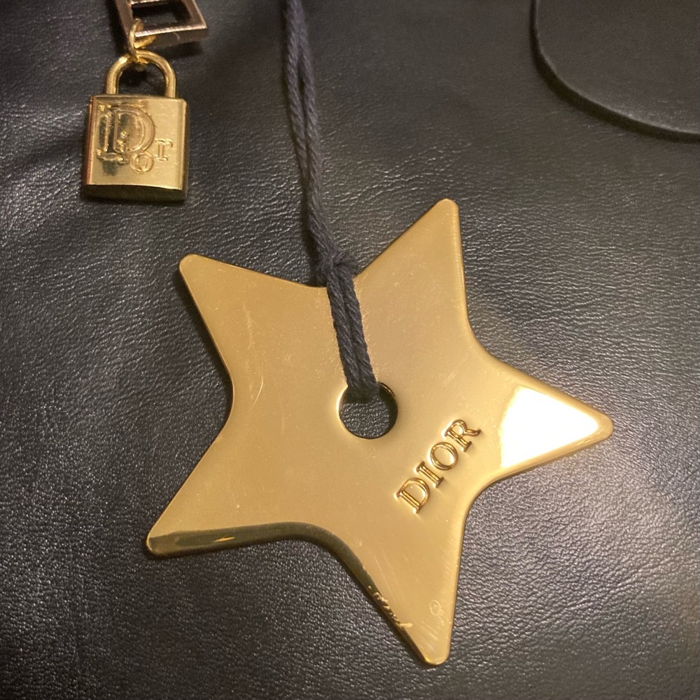 DIOR STAR - Picture 4 of 4